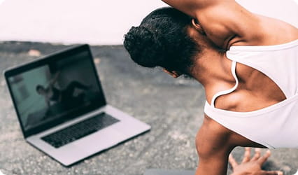 How to Build a Weekly Workout Schedule That Actually Sticks